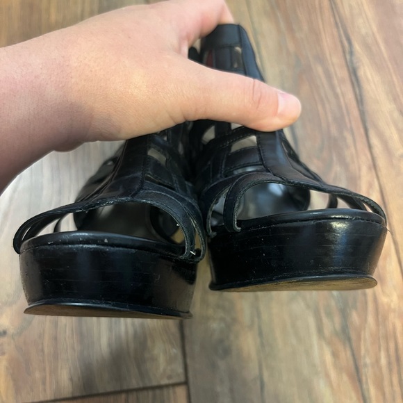 Marc Fisher MFBONGO black leather open toe platform heel - Picture 13 of 14